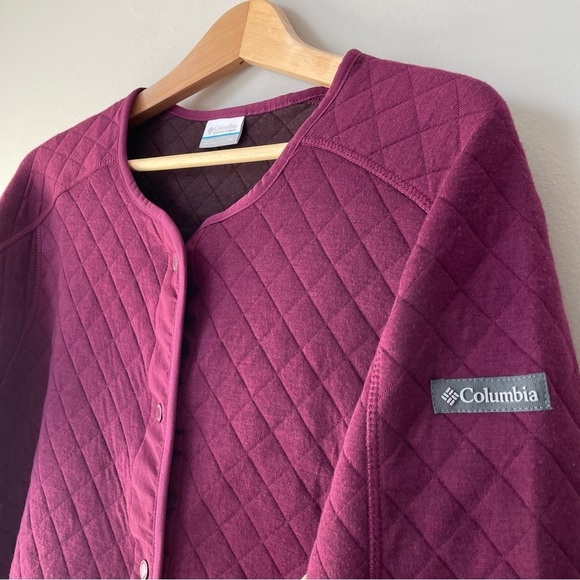 Columbia Lodge Quilted Cardigan Sweater Size XL Burgundy Purple Mid Weight Layer - Picture 7 of 8